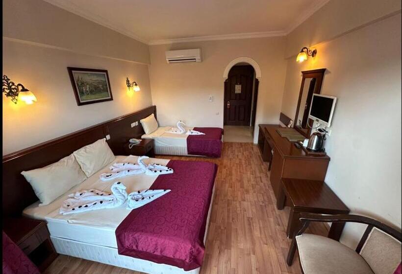 Номер Стандарт с Балконом, Astoria Park Hotel & Spa All Inclusive