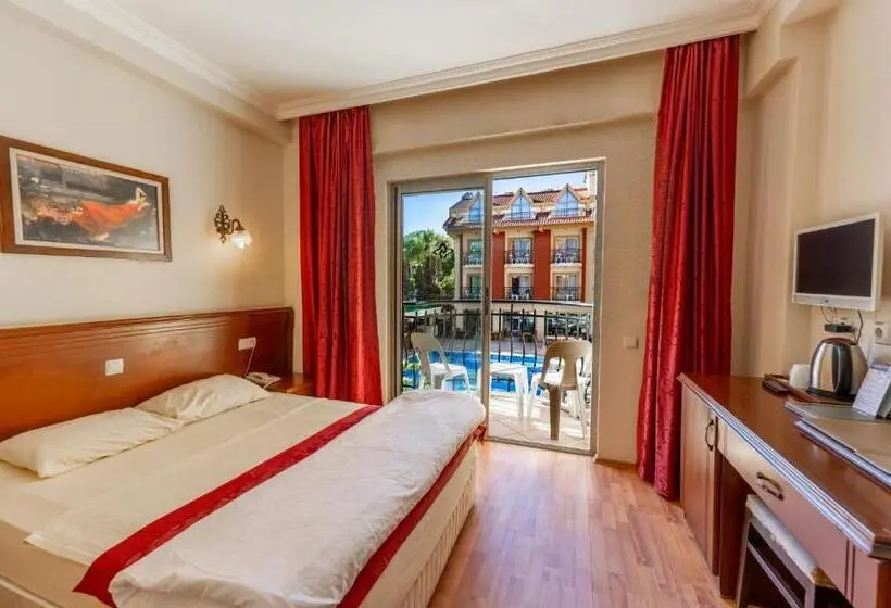 Standard Yhden Hengen Huone Parveke, Astoria Park Hotel & Spa All Inclusive
