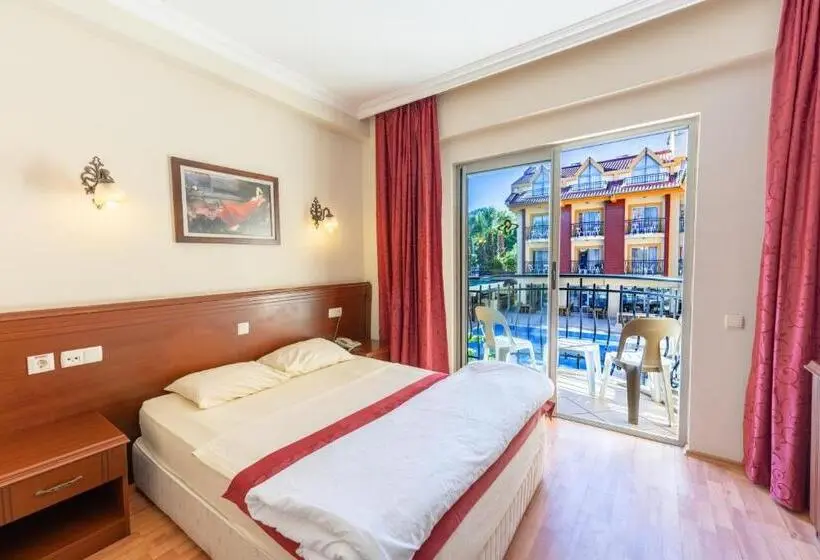 Standard Yhden Hengen Huone Parveke, Astoria Park Hotel & Spa All Inclusive