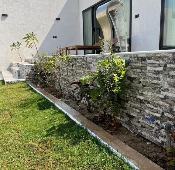 شاليه غرفة نوم واحدة, شاليهات بالما