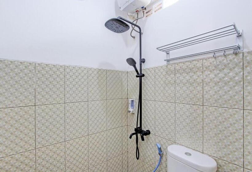 デラックスルーム, Capital O 93449 The Boekit Song Putri Resort