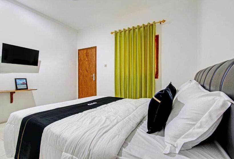 Номер Deluxe, Capital O 93449 The Boekit Song Putri Resort