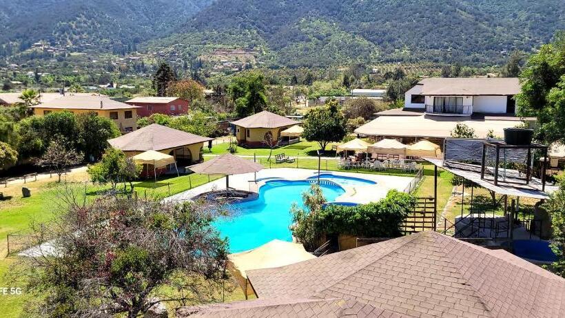 חדר משפחתי, Habitaciones Tahiken