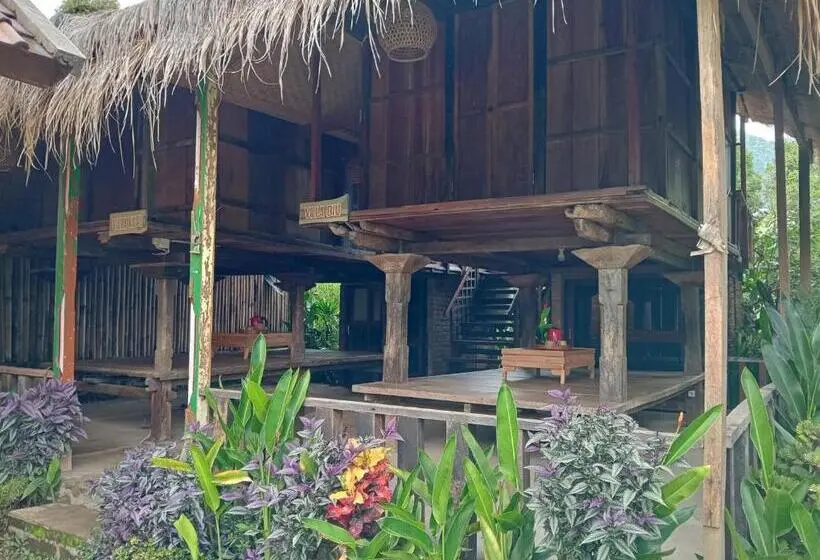 エコノミールーム, Sekumpul Bali Hidden Space