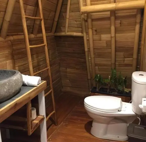 デラックスルーム, Sekumpul Bali Hidden Space