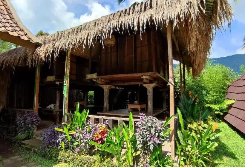 エコノミールーム, Sekumpul Bali Hidden Space