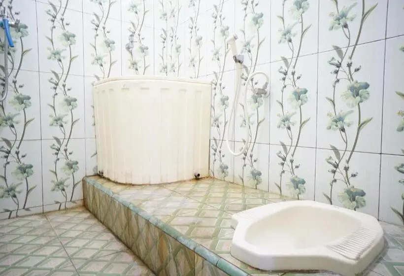 エコノミールーム, Spot On 93423 Kost Berkah