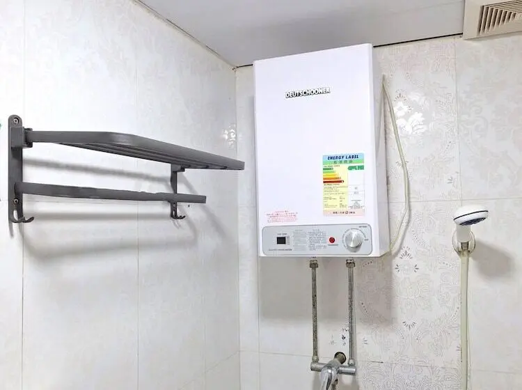 Economy Triple Room, International Metro Guest House