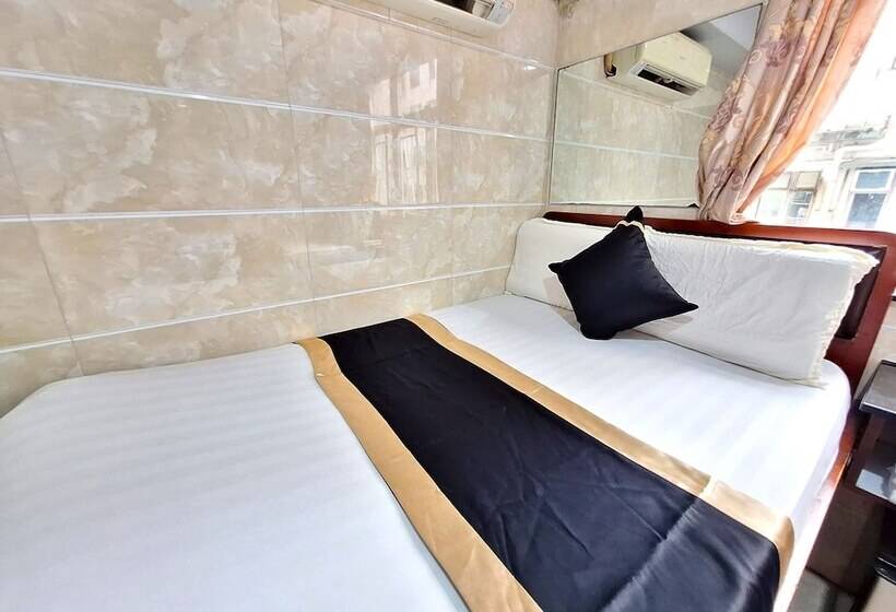 اتاق اکونومی, International Metro Guest House