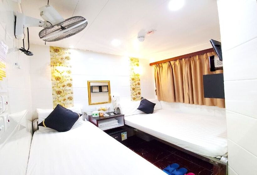 Economy Triple Room, International Metro Guest House