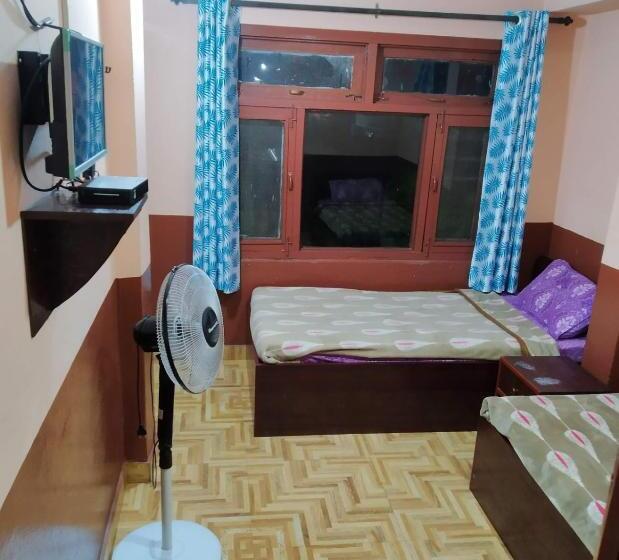 اتاق استاندارد, Nirvaan Guest House