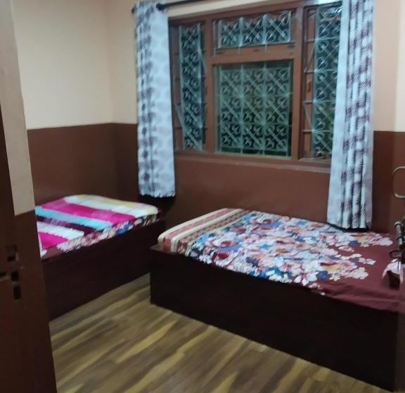 اتاق استاندارد, Nirvaan Guest House