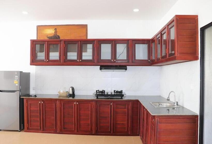 2 Bedroom Apartment with Views, Tan Thorng Angkor