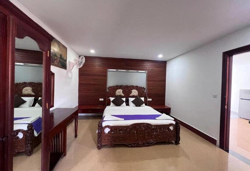 דירת חדר, Tan Thorng Angkor