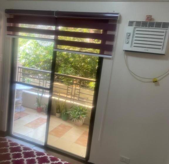 带2个卧室的公寓, Rhapsody Residences