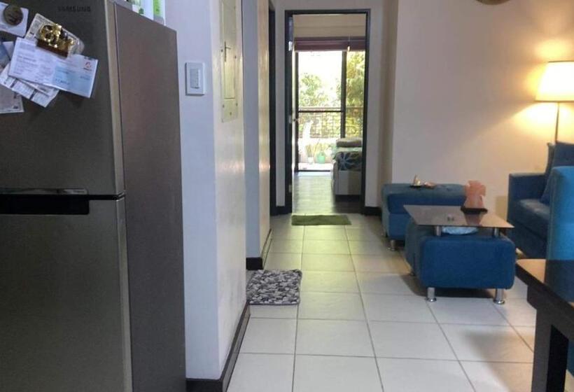 带2个卧室的公寓, Rhapsody Residences