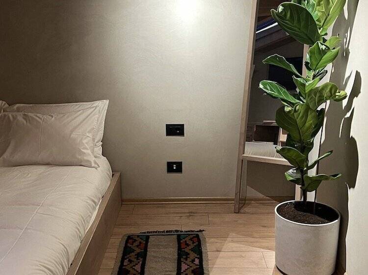 스탠다드 룸, Faces & Places Boutique