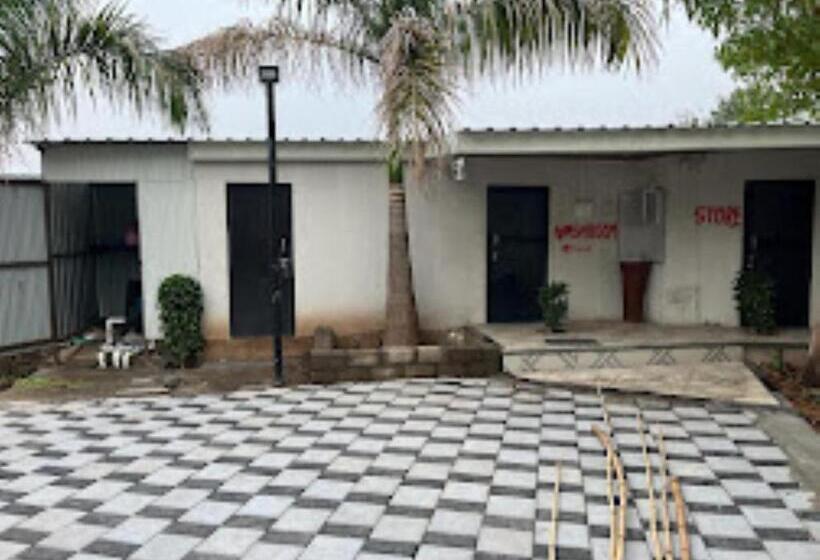 ‫فيلا غرفة نوم واحدة, Farm House,palm Castle , Savarde