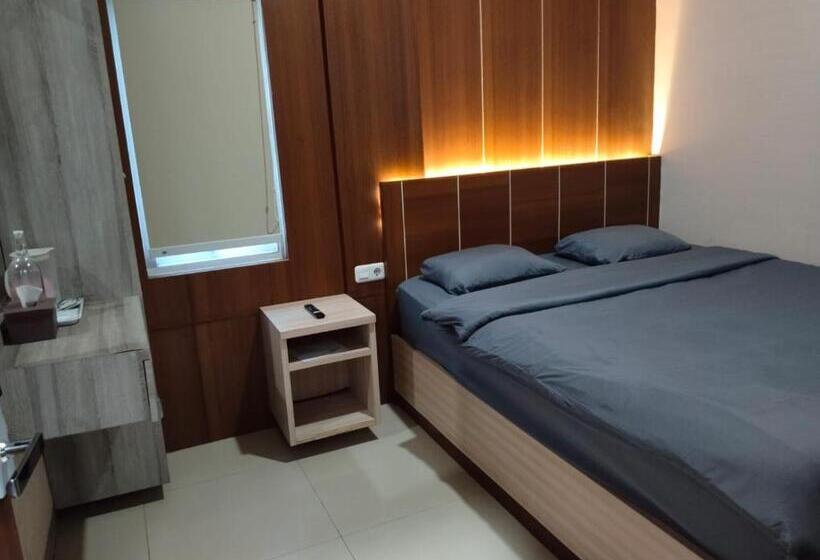 Habitació Estàndard, J&l Inn Semarang