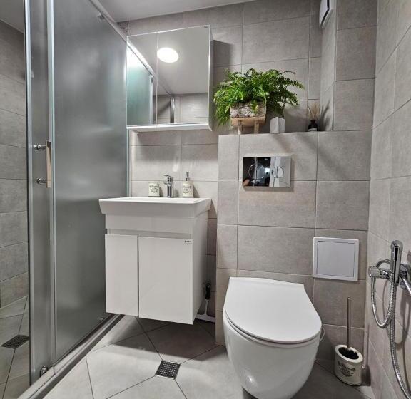 ツーベッドルーム ヴィラ, Guest House Gurko 7, 2br, Top Center, Free Parking