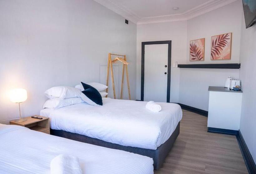 Номер Стандарт Трехместный, The Rec Hotel Waroona