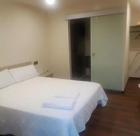 スタンダードルーム, Albergue O Corisco