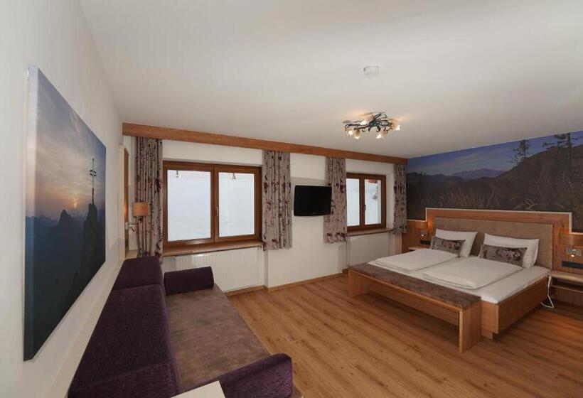 带1个卧室的高级公寓, Astergut Boutique Apartment