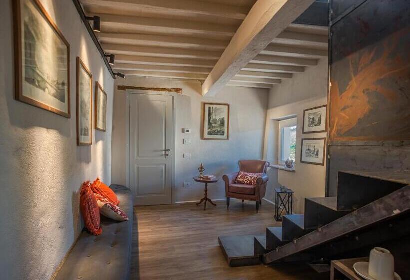 Family Suite, Relais Borgo Elissa