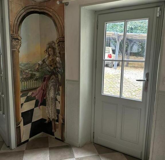 Perhesviitti, Maison D Hôtes Prince Face Au Château Du Clos Luce