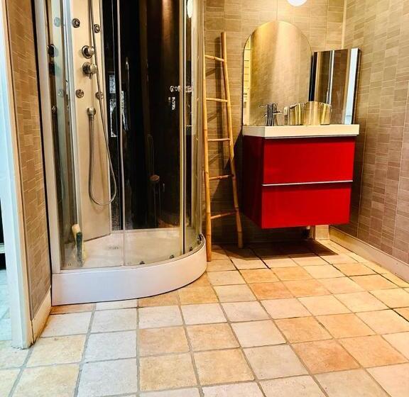 Perhesviitti, Maison D Hôtes Prince Face Au Château Du Clos Luce