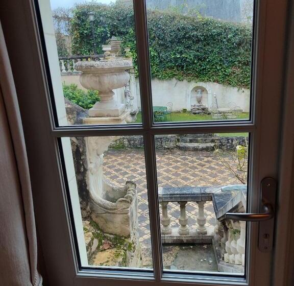 Standard-huone Puutarhanäkymä, Maison D Hôtes Prince Face Au Château Du Clos Luce