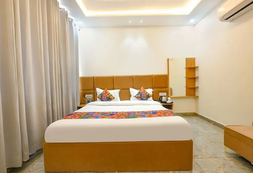 Deluxe-huone, Fabhotel Flying Kiwi