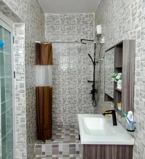 Quarto Superior, Brymac
