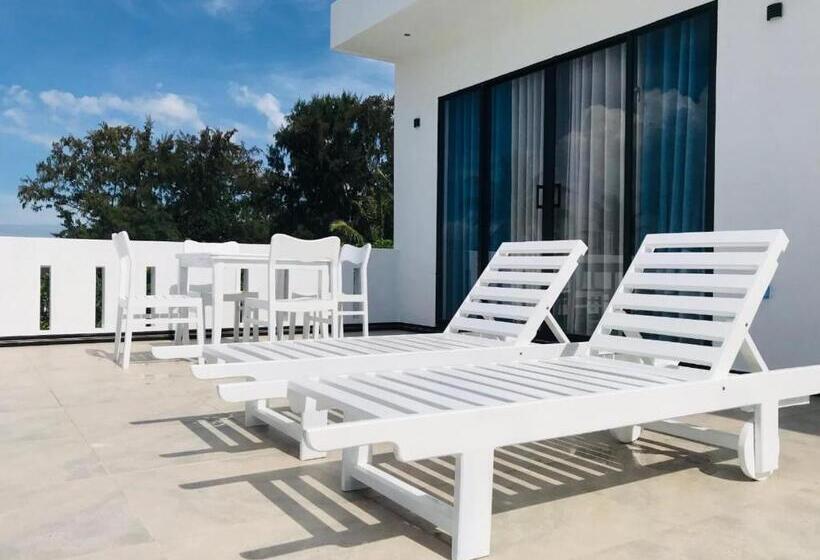 סטודיו סטנדרטי נוף לים, Mariner S Beach Villa