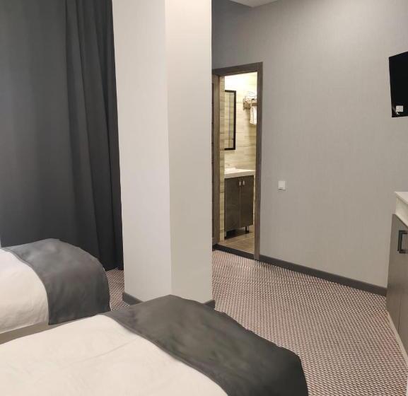 اتاق استاندارد, Tengri