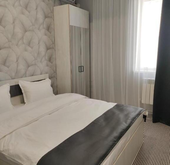 اتاق استاندارد, Tengri