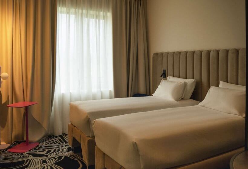 スタンダードルーム, Tribe Milano Malpensa