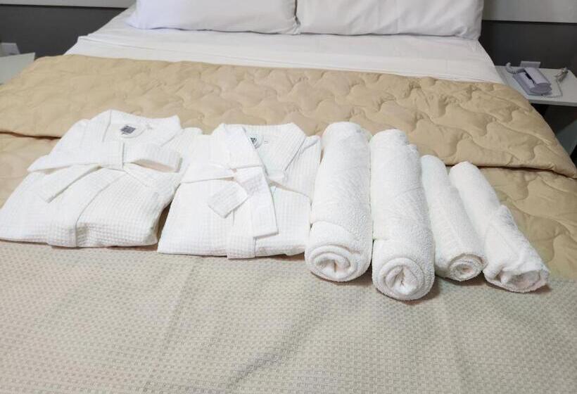 Quarto Estandar com Hidromassagem, Vincenzo