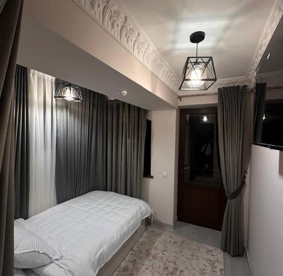 Номер Стандарт Индивидуальный, Daniyar Guest House