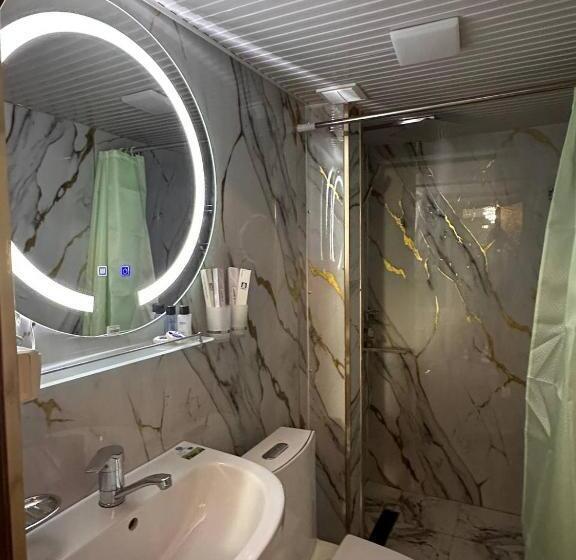 스탠다드 싱글 룸, Daniyar Guest House