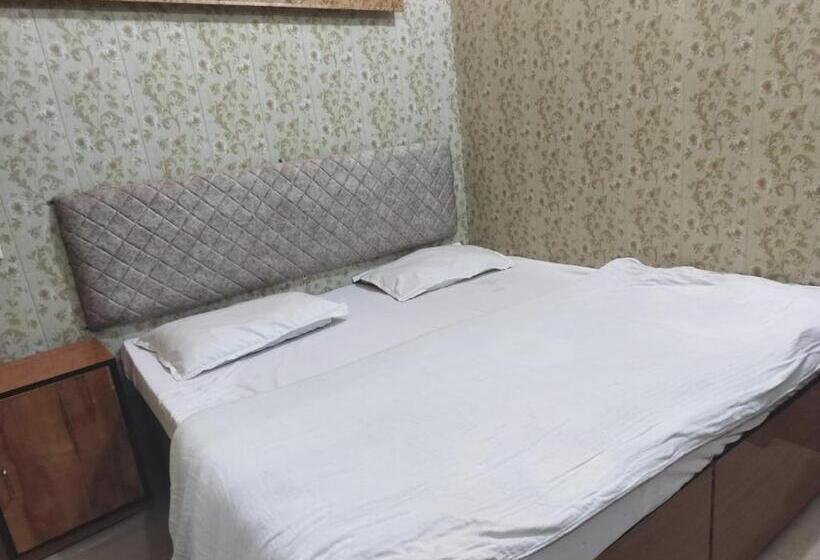 Quarto Deluxe, Eagle Nest Guest House