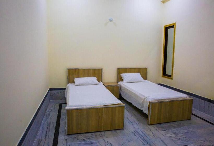 اتاق عادی, Mh Guest House