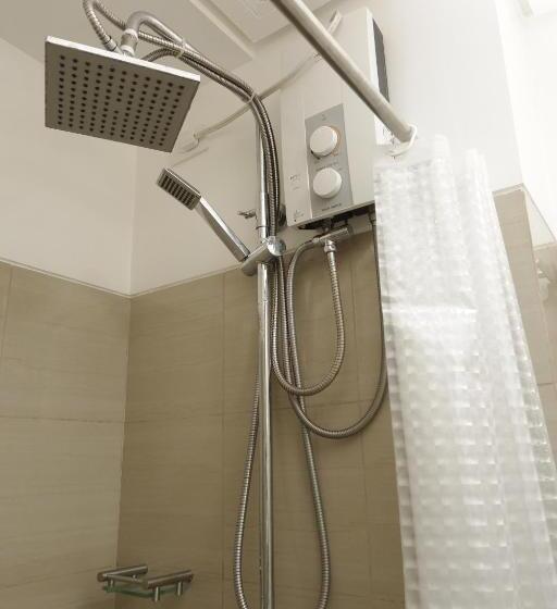 デラックススイート, Shore Residences Moa Dynastel Staycation