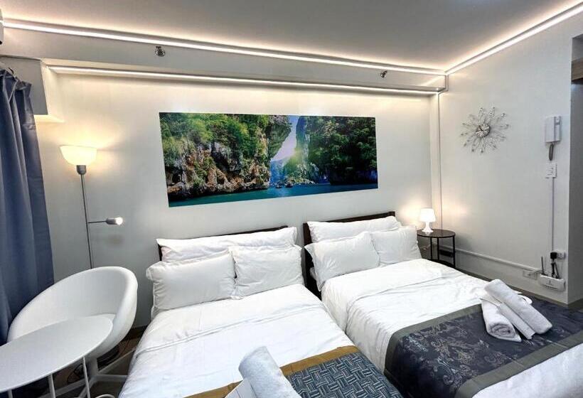 Quarto Deluxe com Sacada, Shore Residences Moa Dynastel Staycation