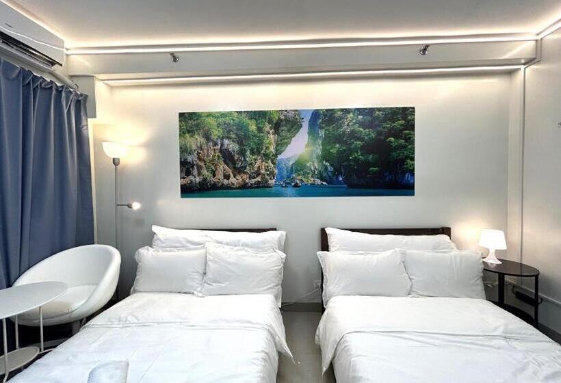 Quarto Deluxe com Sacada, Shore Residences Moa Dynastel Staycation