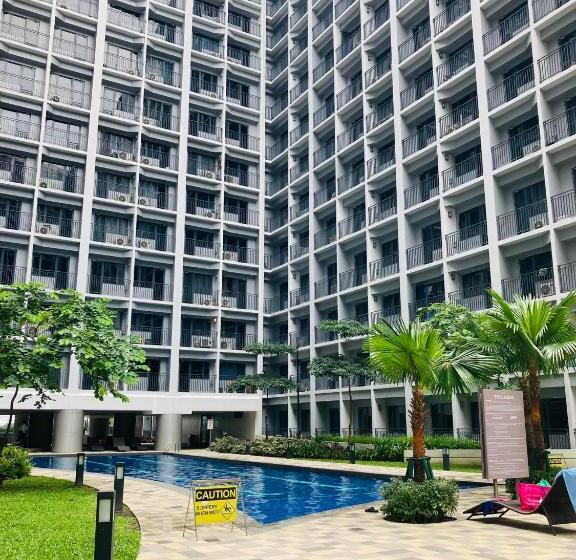 Quarto Deluxe com Sacada, Shore Residences Moa Dynastel Staycation