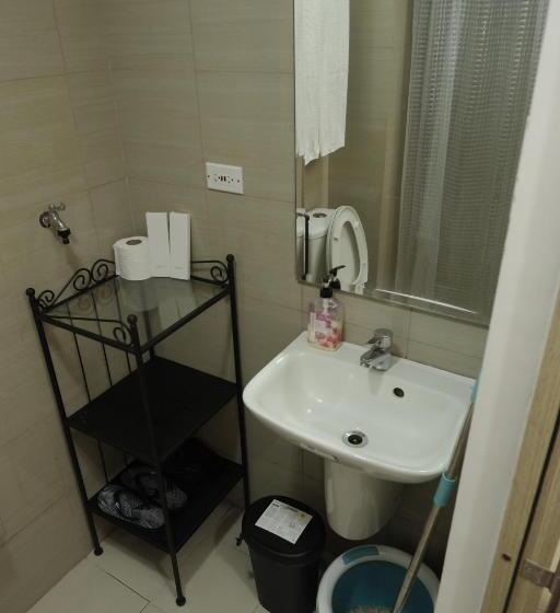 Quarto Deluxe com Sacada, Shore Residences Moa Dynastel Staycation