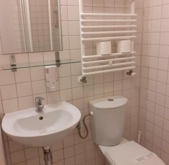 Апартаменты 2 Спальни, Arkadia