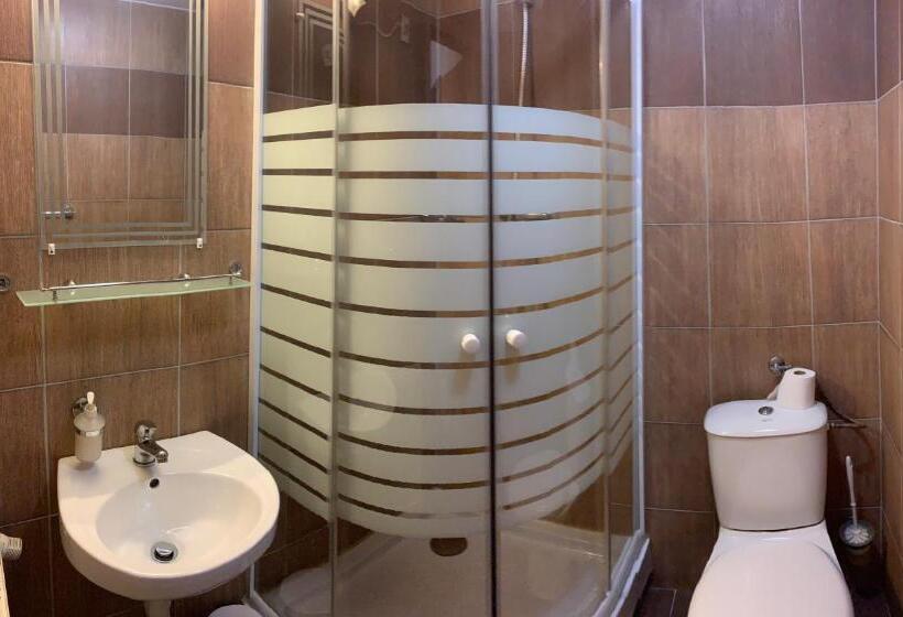 Четырехместный Номер Стандарт, City Hotel Agoston