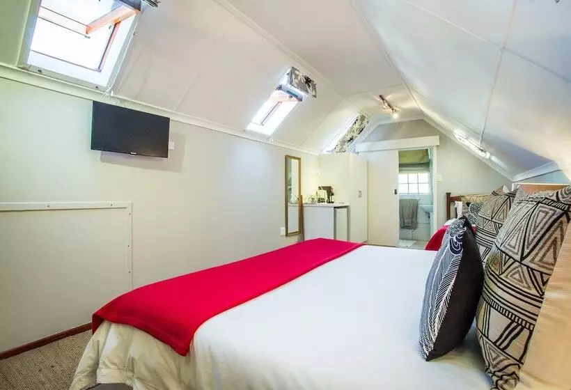 スタンダードトリプルルーム, 88 Baron Van Reede Guesthouse